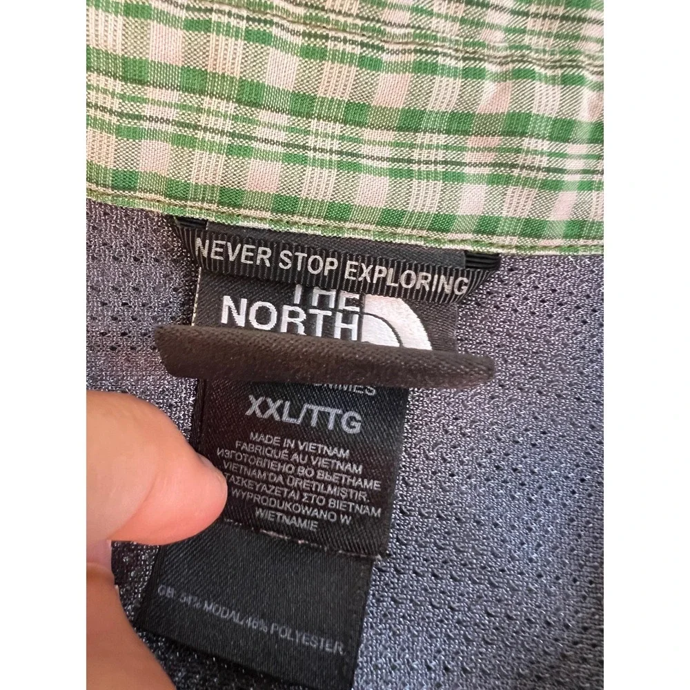 The North Face Mens XXL Green Gingham Plaid Long Sleeve Hiking Button Down Shirt